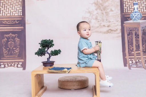 常宁四个月宝宝可以坐着吗